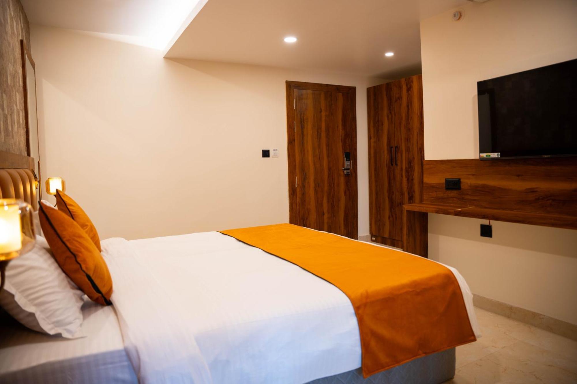 Hotel Orange Bhubaneswar Eksteriør billede